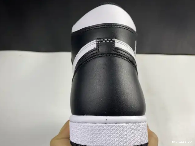 MaikeSneakers Air White 1 555088-010 Retro (2014) Black Jordan 0618